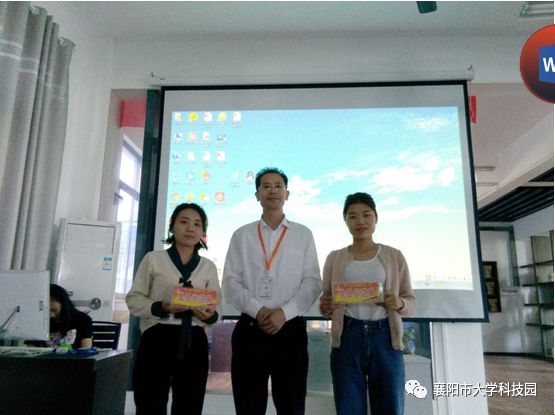 https://mmbiz.qpic.cn/mmbiz_png/zHD4mGlDiabEhgGB13qUEor3gcf9KHJ1ZeQGicjjyvoiaMhoib2BLYDLh3ibEoicU8xz40oo0DB8MaAlBsVduTd5QK0Q/640?wx_fmt=png