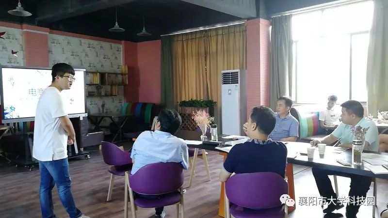 https://mmbiz.qpic.cn/mmbiz_jpg/zHD4mGlDiabEiaJBWkDpUicmreniasGXs4zBicQBpmlj6fBkumiamBH9ibzOoUuQ9FyN8wcrR6gVqzKxu4iatoAstXG4pQ/640?wx_fmt=jpeg